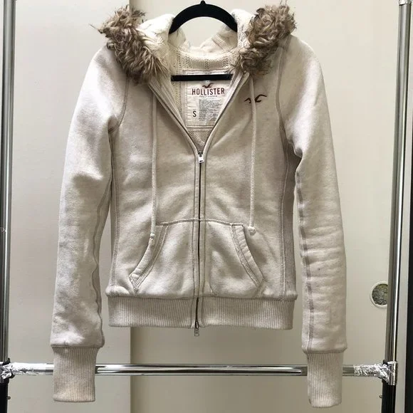 Hoodie Hollister Jackets With Fur Classic Hollister Hoodie With - Main Image